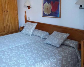 Hostal Centro - Toledo - Bedroom