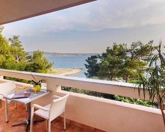 Villa Vicko - Starigrad - Balcón