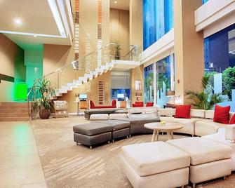 Ibis Surabaya City Center - Surabaya - Lobby