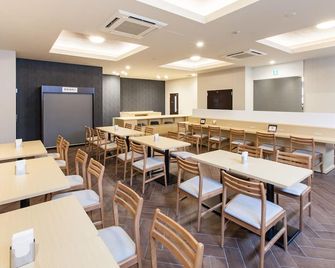Y's Hotel Shin Osaka - Osaka - Restaurante