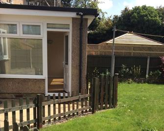 Bexleyheath Town Centre Four bedrooms, Five Beds House - Bexleyheath - Outdoor view