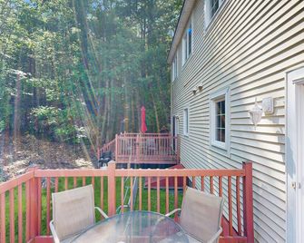 Cedar Cottage - Bar Harbor - Balcony