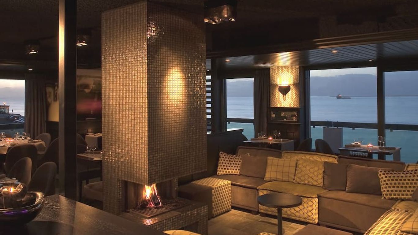 خراند هوتل بياترخيكس