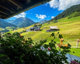 Bi-dr-Gondamaika - Hirschegg - Outdoor view