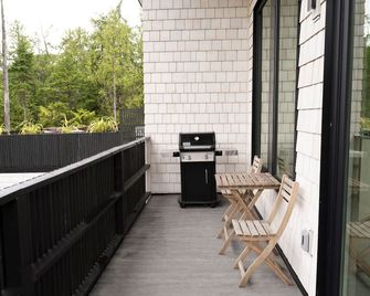 White Haus Close To Beach And Trails, Pe - Ucluelet - Balcony