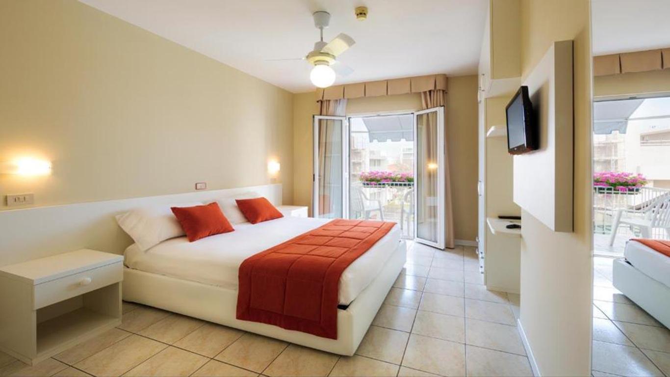 Hotel Athena