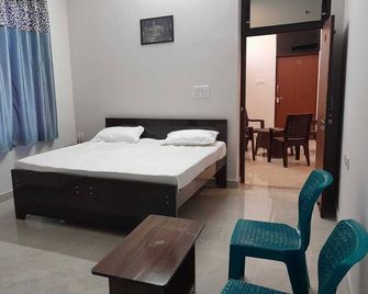 Riya Home Stay - Sawāi Mādhopur - Schlafzimmer