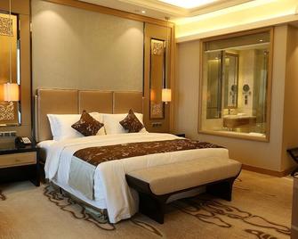 Empark Grand Hotel Beicheng Hefei - Hefei - Bedroom