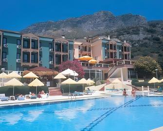 Hotel Club Phellos - Kaş - Pool