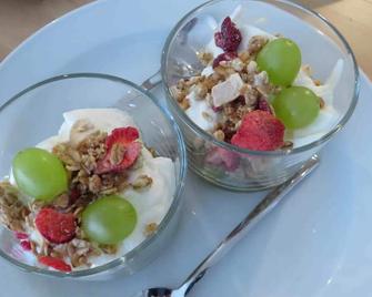 Easy&cosy Cityroom - Gelsenkirchen - Food