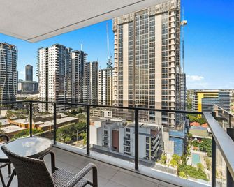 Brisbane One Apartments by Cllix - Brisbane - Balcon