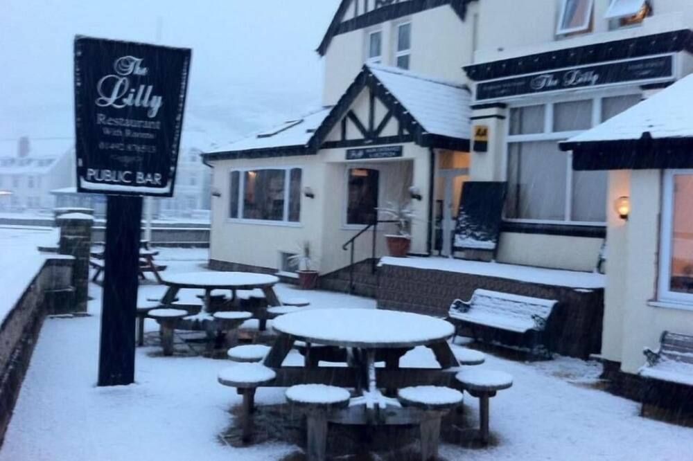 ذا ليلي - لاندودنو - شرفة مرصوفة