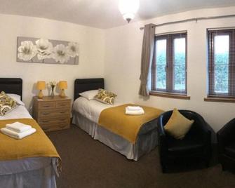 Langdale Lodge Bed & Breakfast - Lincoln - Bedroom