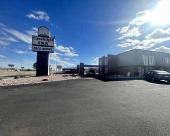 Candlelight Inn by Capital O Scottsbluff - Scottsbluff - Edificio