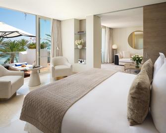 Puente Romano Beach Resort - Marbella - Bedroom