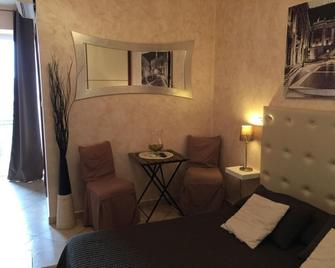 B&B Romantica Home - Rome
