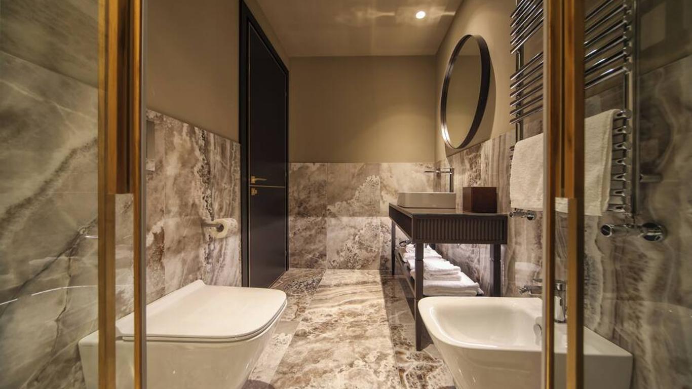 U-Visionary Venezia Hotel