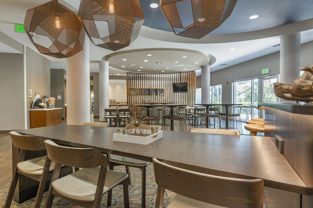 SpringHill Suites by Marriott Vero Beach - וורו ביץ' - מסעדה