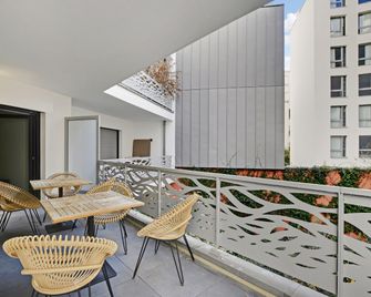 Drawing House - Parijs - Balkon