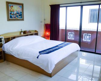 Metro Apartments - Pattaya - Bedroom