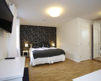Riverside Hotel & Apartments - Ängelholm - Slaapkamer