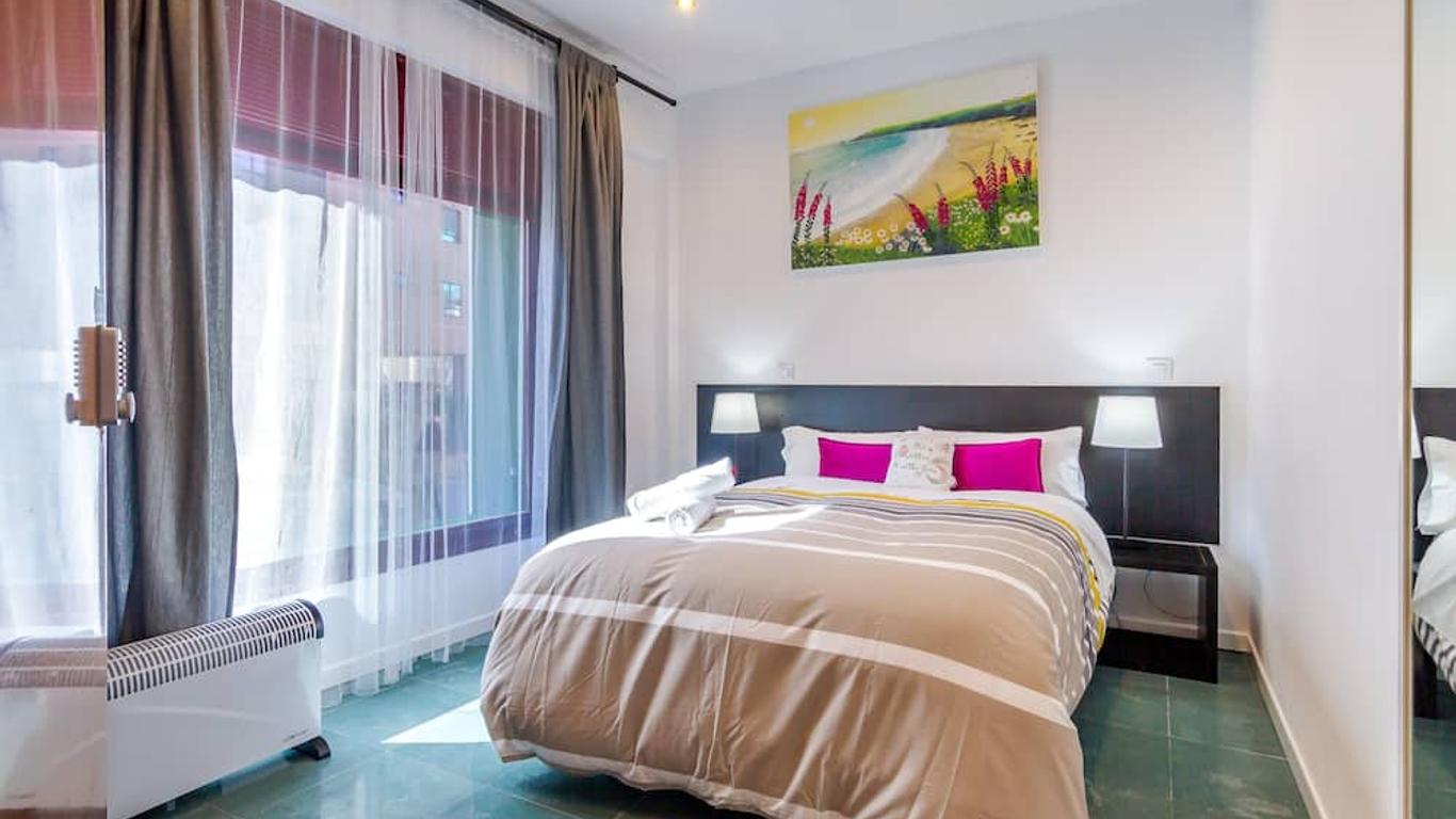 AYZ Javier Cabrini - Auto check-in property