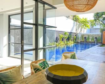Origin Seminyak - Kuta - Kolam