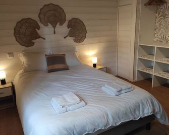 Eco-lodges Lacanau Moutchic Inn - 4 pers - Lacanau - Bedroom