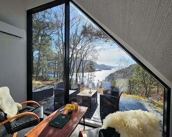 Norglamp Glamping - Hjelmeland - Living room