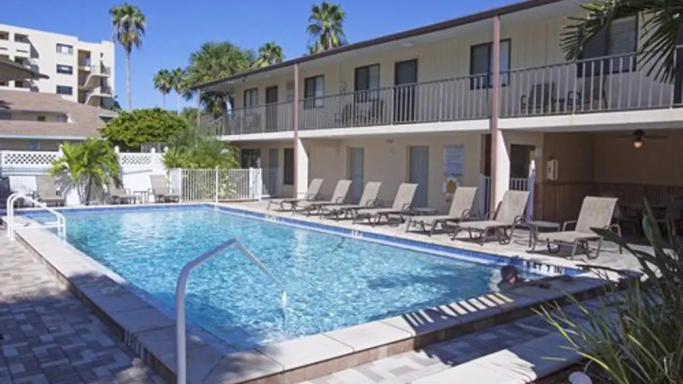 Siesta Sands Beach Resort