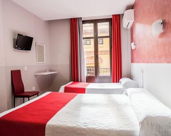 Hostal Sonia Granada - Granada - Bedroom