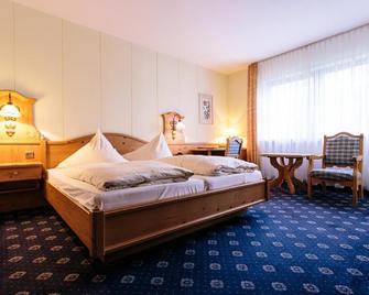 Hotel Restaurant Fronmühle - Bad Duerkheim - Bedroom