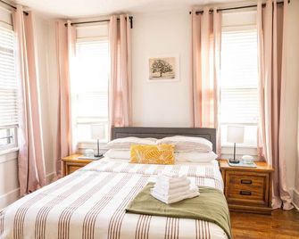 J Birds' Bungalow - Memphis - Bedroom