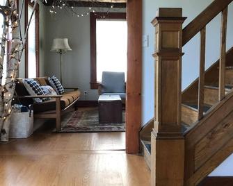 Perfect for a Family Vacation in the Great North Woods - Colebrook - Sala de estar