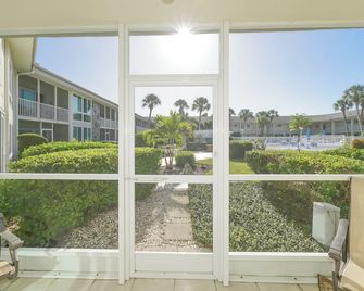 King Bed - Walk to St. Armand's Circle and Lido Beach in Minutes! - Sarasota - Parveke