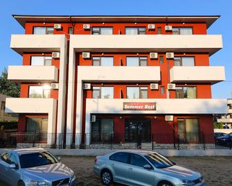 Summer Rest - Năvodari - Building