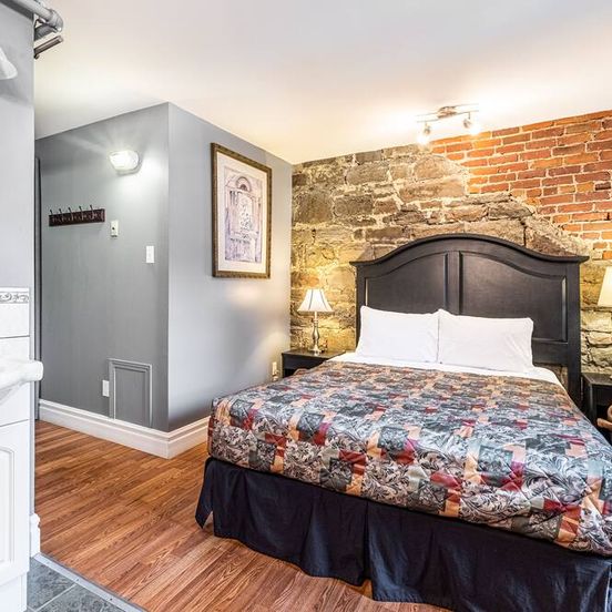 Bedroom view of Hotel Maison du Général