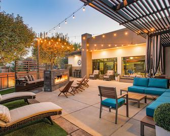 Hampton Inn Prescott - Prescott - Patio