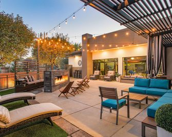 Hampton Inn Prescott - פרסקוט - פטיו