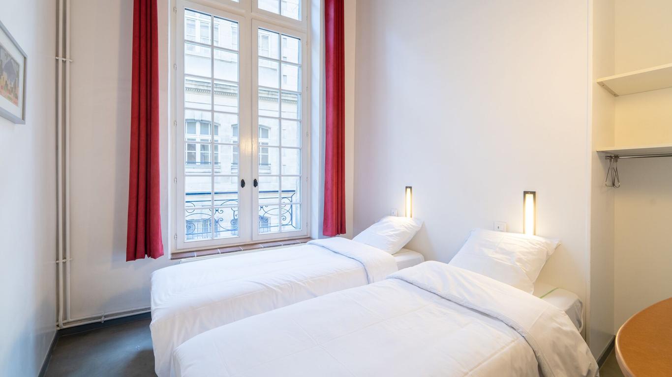 Mije Marais Hostel