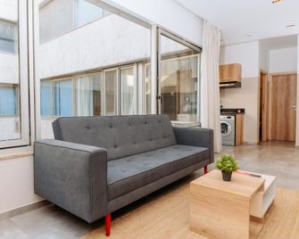 Brassbell l Zamalek l Jeddah Tower - Cairo - Bedroom