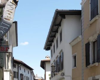 Holiday Home Casa Con Le Rose by Interhome - San Daniele - Außenansicht