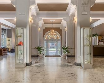 Hotel Residence Esplanade - Viareggio - Lobby