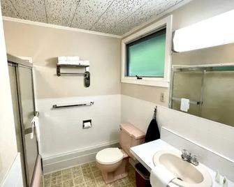 Mount Coolidge Motel - Lincoln