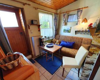 Vacation home Hoffmann for 2 persons - Holiday home with bunk bed - Elbingerode - Sala de estar