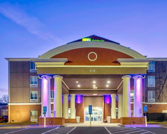 Holiday Inn Express & Suites Kansas City-Grandview By IHG - Grandview - Gebäude