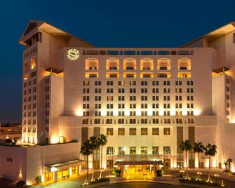 Sheraton Amman Al Nabil Hotel - Amman - Toà nhà