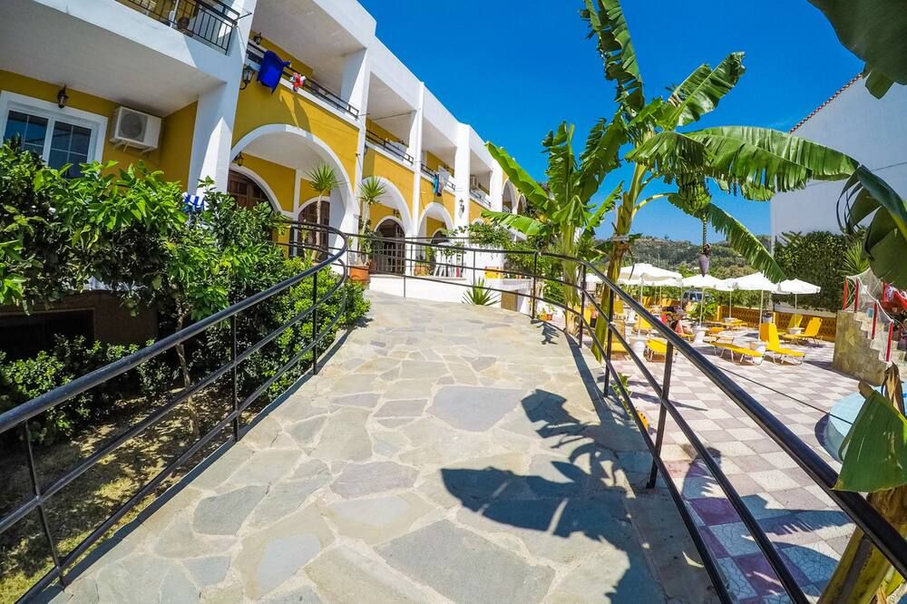 Vanessa Hotel - Kalamaki