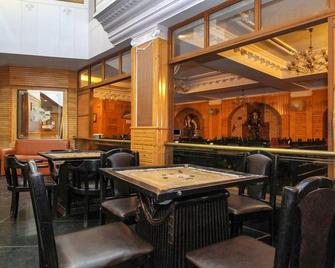 Hotel Pratap Heritage - Mahabaleshwar - Restaurante