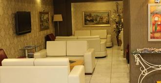 Park Royal Hotel - Adana - Sala d'estar